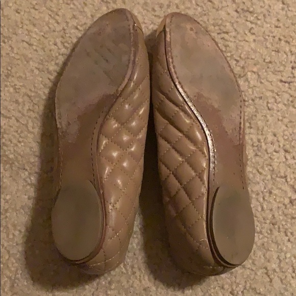 Tory Burch quilted flats size - 7 1/2 M - Picture 8 of 8
